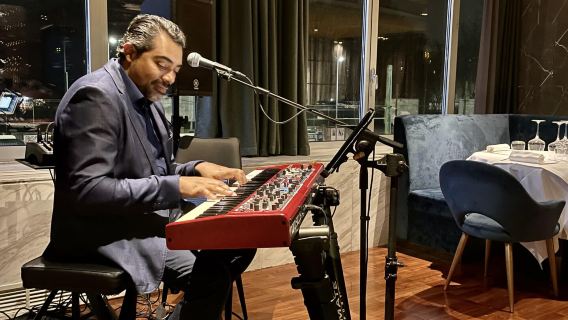 dịch vụ đặt chỗ nhà hàng nổi tiếng Carne tại Milan, Ý