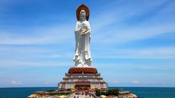 Sanya: tour di un giorno al Tempio Nanshan e Xiaodongtian (pranzo incluso)
