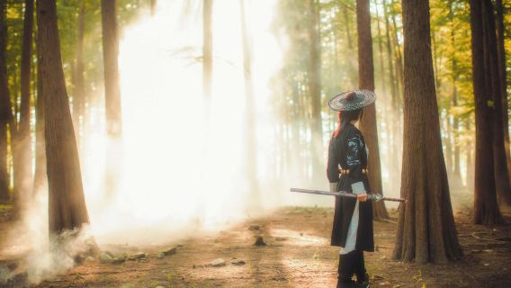 Динюань: фотосессии в путешествиях[Съемка свадебных фото, портретов, микрокино и документальных фильмов с аэросъемкой в ущелье Хунши/горах Линху, включая услуги фотографа, гида и путешествия]