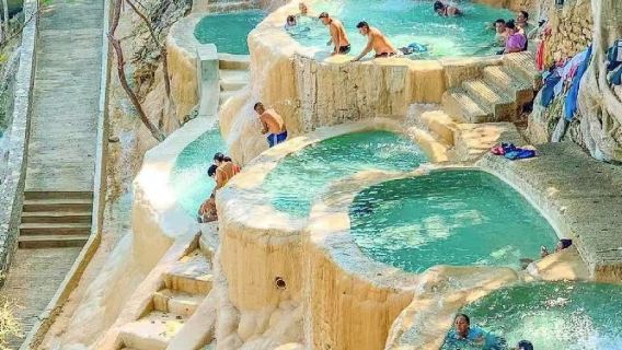 From Mexico City: Tolantongo Caves Day Tour|Group tours