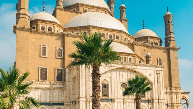 Cairo Old City + The Egyptian Museum in Cairo Day Tour + Hanging Church + Group of Two