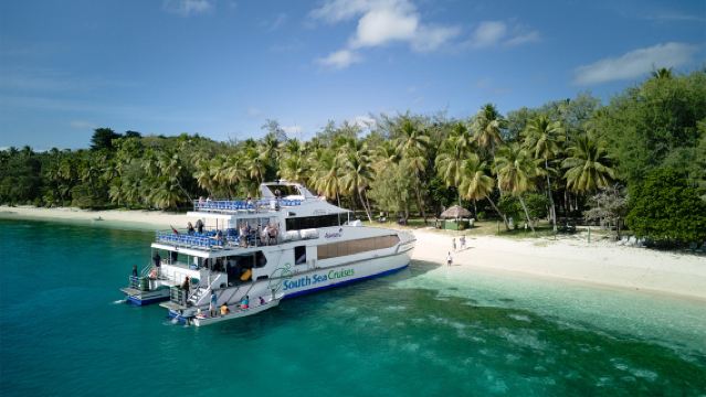 Fiji Speedboating Ticket: Round-Trip South Sea Cruise to Outer Islands (Mamanuca/Malolo Cat/Yasawa Routes) Departing from Port Denarau - Speedboating Booking Service