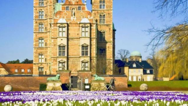 Lawatan sehari di bandar Copenhagen, Denmark [Penjemputan dari lokasi, perjalanan boleh disesuaikan]