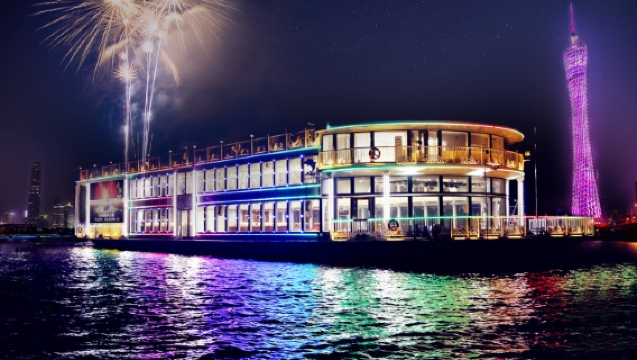 [Wycieczka dla leniwych] Głębokie zwiedzanie ikonicznych miejsc Kantonu z prywatnym przewodnikiem | Wliczony nocny rejs po Rzece Perłowej + darmowa lekka przekąska