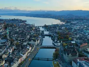 Full-Day Private Zurich Sightseeing Tour and Chocolate Tasting