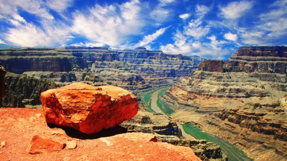 Grand Canyon West + Joshua Tree Photostop + Hoover Dam Overlook + Hemenway Park Bus Tour