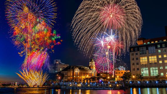 1-day tour to the Huis Ten Bosch fireworks festival in Nagasaki, Kyushu, Japan - 2025 limited edition