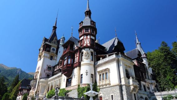 Sinaia: Tur Kastil Peleș dengan Pemandu Ahli