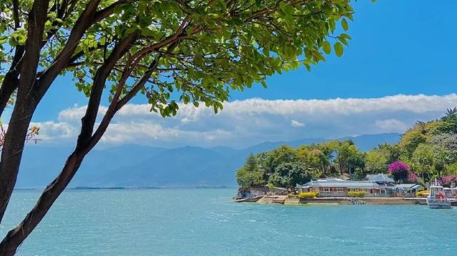 大理360°環洱海包車一日遊【一單一車+景點自選+隨走隨停】
