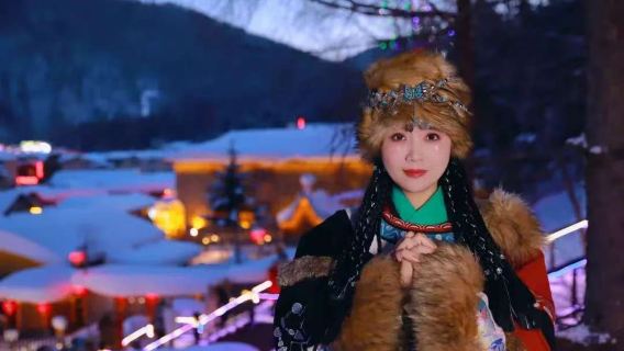 雪鄉+西站接送+禿頂山+冰雪畫廊+雪地電單車+馬拉爬犁+馴鹿