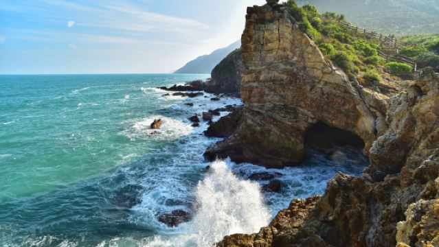 Shenzhen: Judiaosha Beach + Lutzui Villa + Observatory | Multilingual Guide (Including Chinese & English) - Customize Private Charter