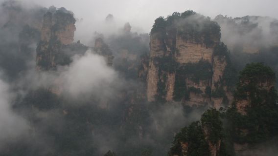 Чжанцзяцзе, национальный лесной парк: однодневный тур по Юаньцзяцзе, Тяньцзышань, Золотому Кнуту (Цзиньбяньси) и Галерее десяти ли.