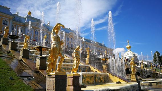 俄羅斯聖彼得堡彼得霍夫宮（夏宮）+百年書店一日遊