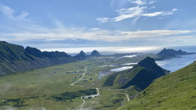 挪威斯沃爾韋爾-亨寧斯韋爾-羅弗敦羣島【包車-跟團詢客戶服務支援】