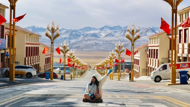 Rime Scenery·Qilian Goose Castle Highway 9 + Gangshika Colorful Ice Waterfall + Free Horseback Riding Experience at Lianxin Lake