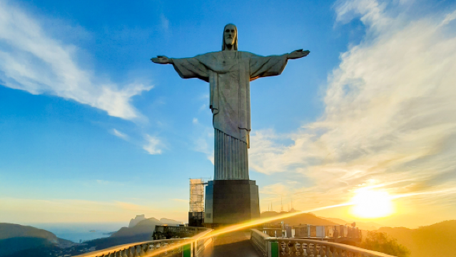 Christ the Redeemer + Imperial Palace + Ipanema Ocean View Day Tour in Rio de Janeiro