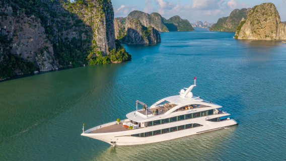 Ha Long Bay 5-Star Luxury Cruise: Buffet, Cave & Island | Kayak & Transfer Optional