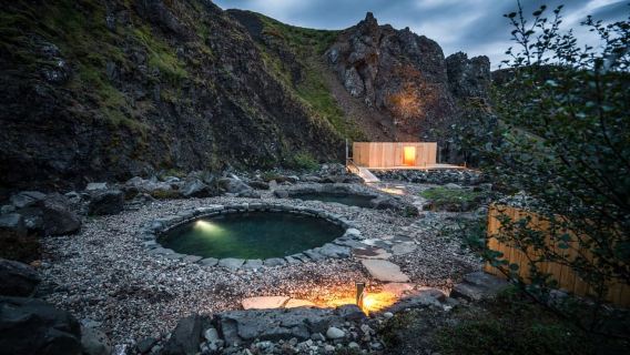 Хусафетль: купание в Canyon Baths и короткий поход по высокогорью