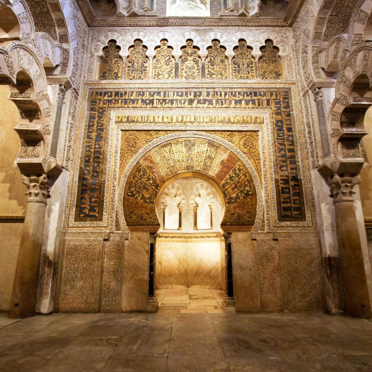 Mosque-Cathedral of Córdoba, Jewish Quarter & Alcázar: Entry Ticket + Tour