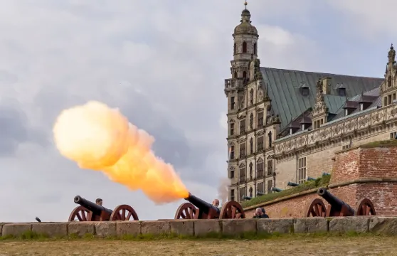 圓塔+新港+克倫堡+丹麥哥本哈根一日遊