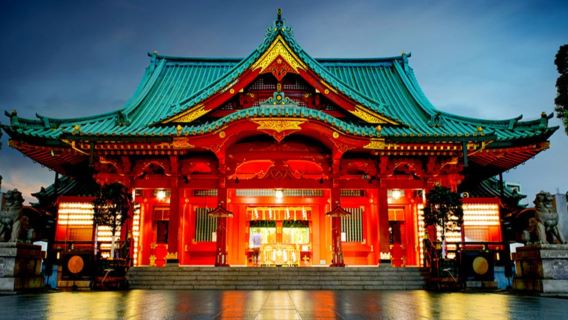 Japanese Show with Sword Fighting, Action and Dance