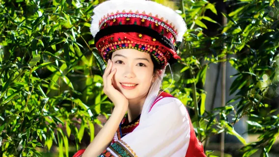 Shangrao Travel Photography[Driver and director + travel photography + aerial photography of wedding photos and micro-film + makeup and Clothes & Accessories+ itinerary customization + free negatives]