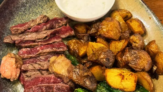 Barcelona's La Triunfal viral restaurant reservation service