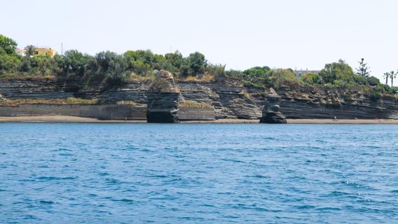 Ab Neapel: Procida-Transfer mit Insel-Bootstour