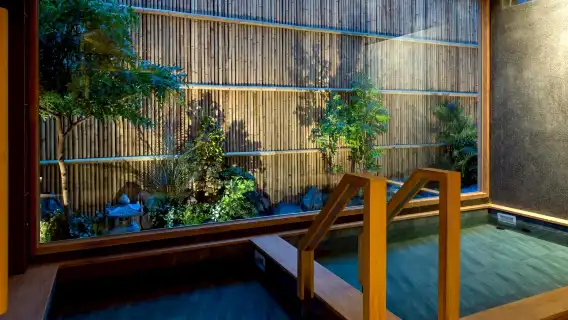 靜Spa (Langsuan店)溫泉水療 (沙吞店)