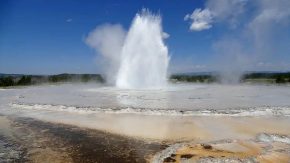 Pas 7 Hari Taman Negara Yellowstone