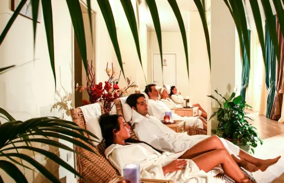 蒙特普爾恰諾溫泉：養生療癒 + 品酒體驗