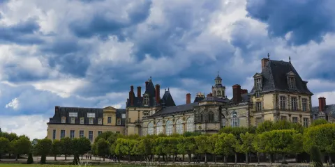 巴黎【凡爾賽宮+莫奈花園+梵高墓地】一日遊