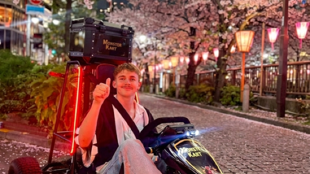 Tokyo Go-Kart Grand Tour: Shibuya Crossing, Tokyo Tower & Rainbow Bridge