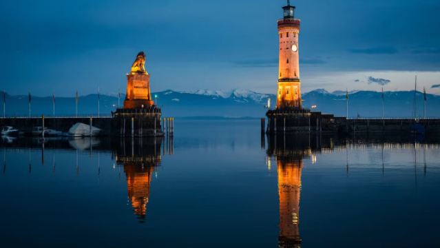 Bodensee Day Tour: Private Charter to Lindau Town + Isle of Mainau Flower Island + Meersburg Castle