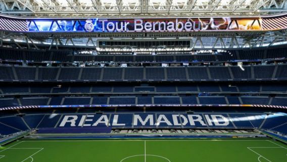 Santiago Bernabéu Stadium: Billet + Hop-on Hop-off Bus