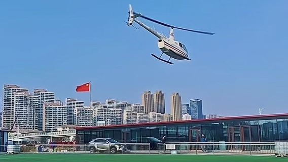 Doświadczenie lotu helikopterem na wyspie Xiaomai w Qingdao (widok z lotu ptaka + opcjonalne trasy)
