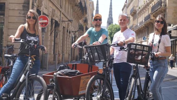 Bordeaux: Guided Bike Tour for All Ages in the Wine Capital