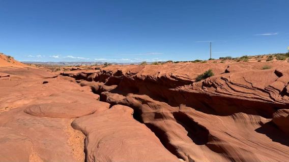 Page: Lower Antelope Canyon Tour with Trained Navajo Guide