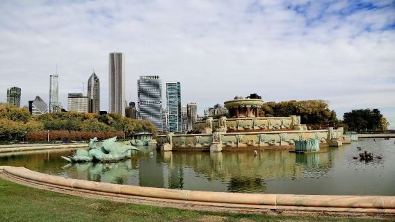美國洛芝加哥格蘭特公園-白金漢噴泉-阿德勒天文臺中文包車暢享