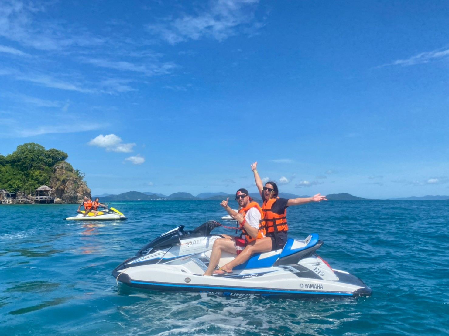 ทัวร์เรือเจ็ทสกีชมเกาะ 6 เกาะในภูเก็ต