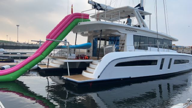 遼寧大連寧宇號遊艇俱樂部/藍色港灣/東港遊艇碼頭【提供漁具+礦泉水+海鷗食 海上觀光遊玩/大連團建首選】