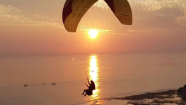 峇里島南部滑翔傘基地【資深教練保駕護航|全方位專業攝影記錄】