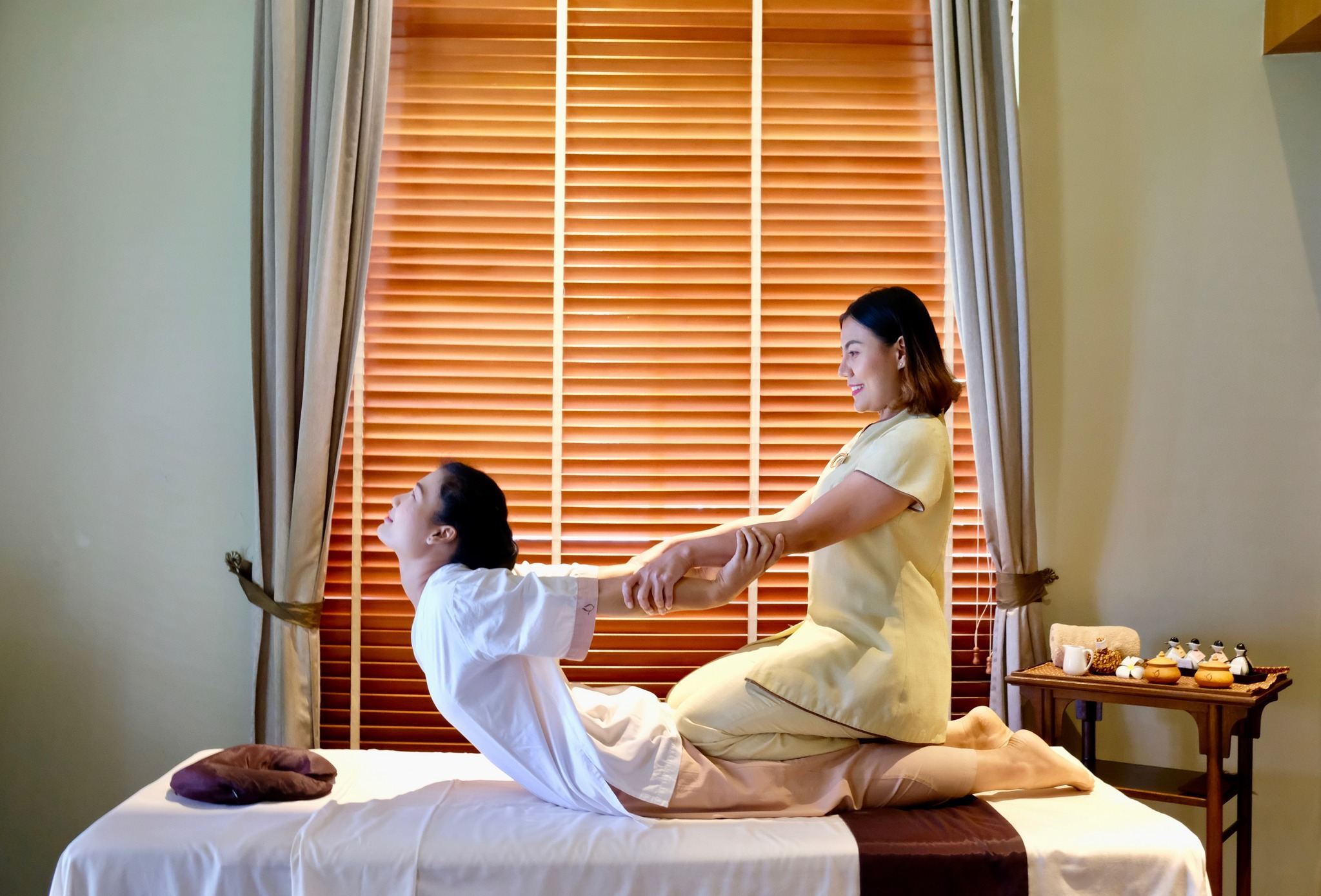 Phuket SPA Cenvaree at Centara Villas Phuket Thai Aromatherapy Massage
