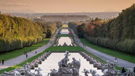 Königspalast von Caserta: Ticket ohne Anstehen + Führung