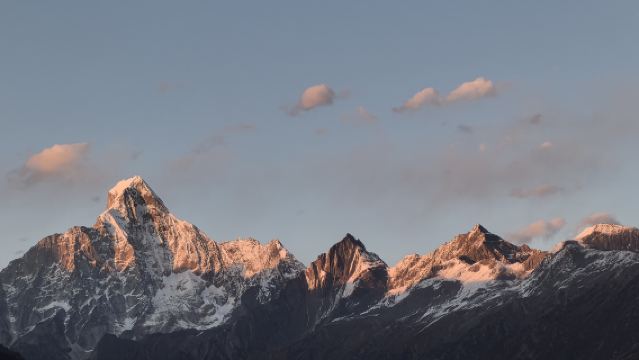 English Driver Guide Loop trip of West Sichuan Kham Tibetan Area 5 Days