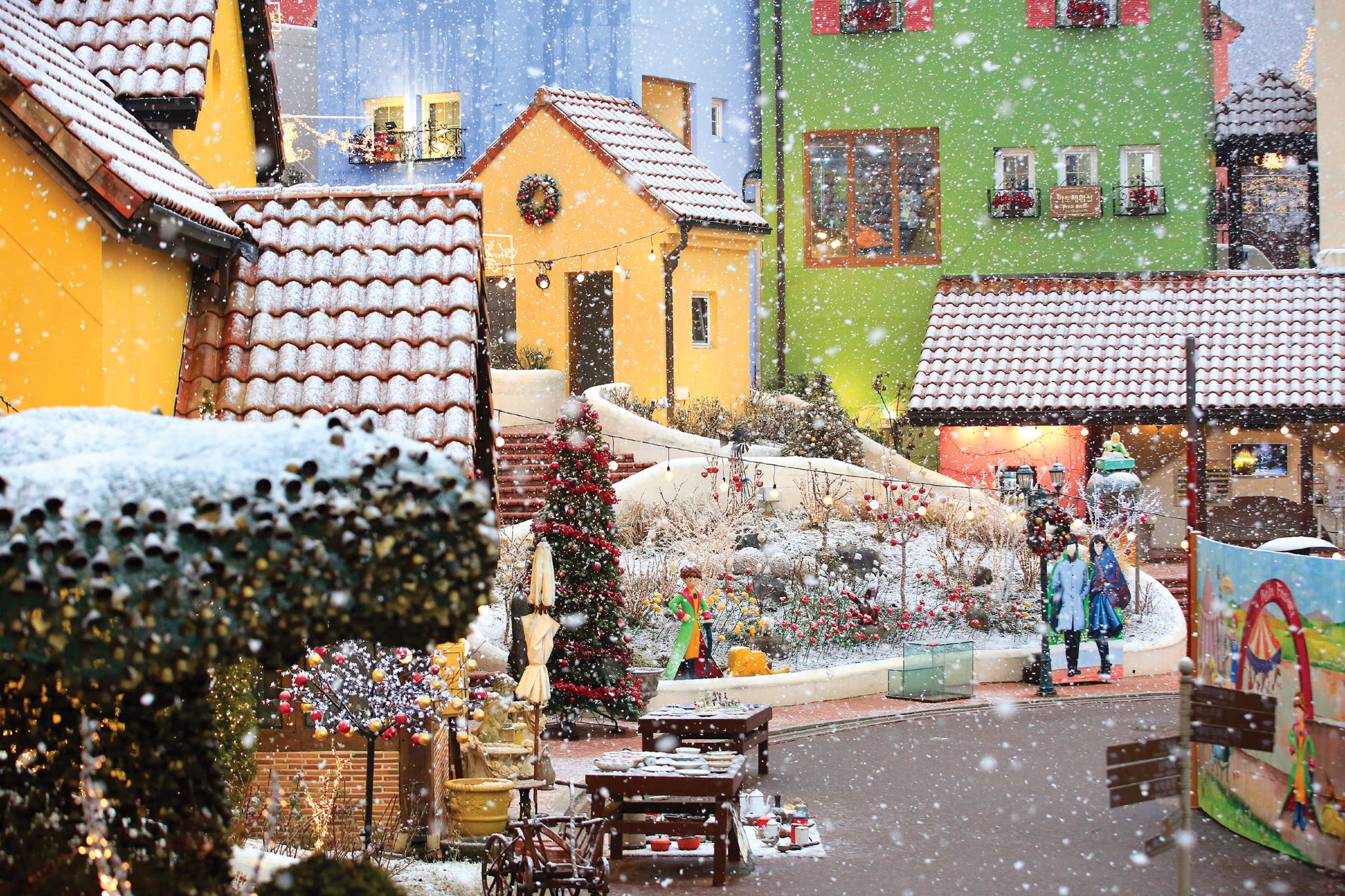 Nami Island + Petite France & Italian Village + Gangchon Railbike + The Garden of Morning Calm One Day Tour (From Seoul)