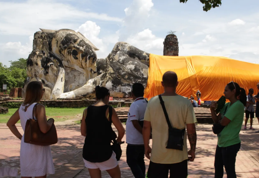 Bangkok Day Tour: Wat Chaiwatthanaram and Wat Mahathat in Phra Nakhon Si Ayutthaya