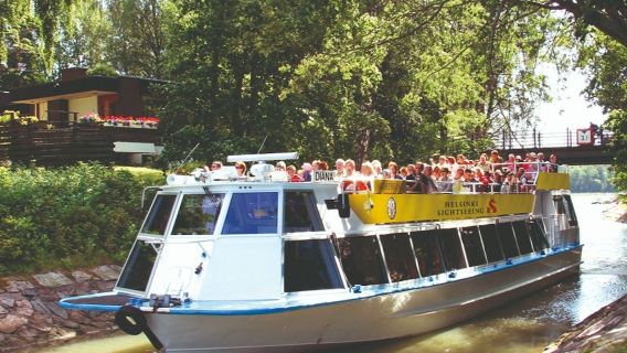 Helsinki: crociera sui canali dell'arcipelago