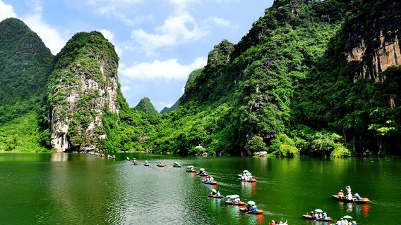 Ninh Binh Full Day Tour from Hanoi with Boat and Bike