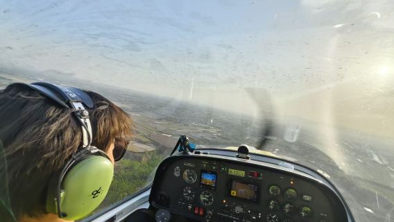 山西臨汾堯都機場固固定翼飛行體驗【一對一資深飛行員帶飛+可體驗操縱駕駛】